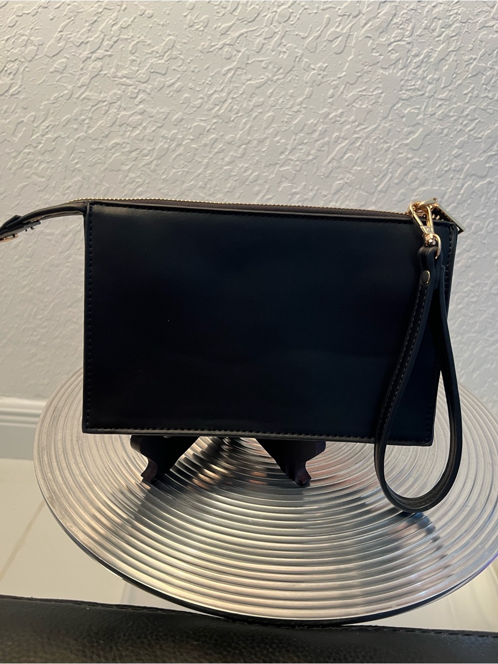 SHIRA LEAH CHICAGO NWOT Black and Natural Woven Wristlet Clutch - Picture 2 of 6